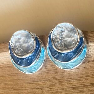 ✨Sundance Artesia Earrings